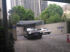 -海岸城停车场(海岸城店)