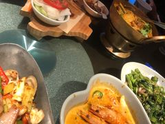 -大头虾越式风味餐厅(光明广场店)