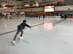 -冠军冰场CHAMPION RINK(凯德广场店)