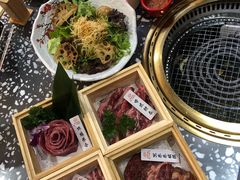 -黑牛の場烤肉(摩天活力城店)