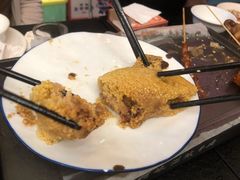 小米粽-何妹湿辣牛肉·粤式烧烤砂煲(桂雅路店)