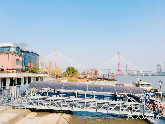 丹东路渡口(轮渡站)图片