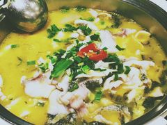 -严厨老坛酸菜鱼(吴江万宝店)