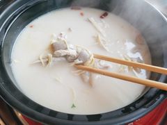 捞王猪肚鸡-捞神煲汤火锅(湖滨商业街店)