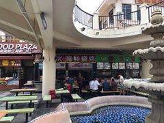 -亚龙湾亚泰商业街