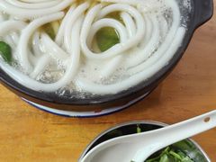 -贵州沾水米线(学田湾店)