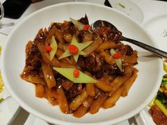黄酒焖牛肉-和和小厨