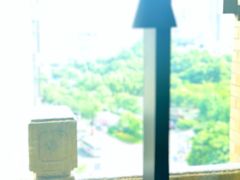 -光海书局(南京东路第一百货店)