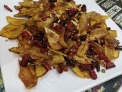 -扒虾小妹儿麻辣海鲜(宏图街店)