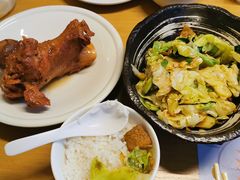 -关东小磨东北菜(上海长风大悦城店)