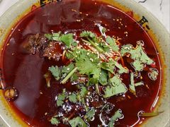红烧牛肉面-张大娘面馆(新城路店)