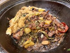 -万里闯关东铁锅炖菜馆(高新旗舰店)