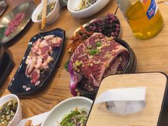 -青瓦餐厅·生鱼片·韩园烤肉(西塔店)