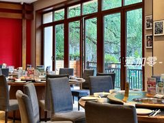 -黔蘑菇四季餐厅(观山湖店)