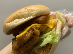 脏脏芝士鳕鱼鸡腿堡-肯德基(应人石店)