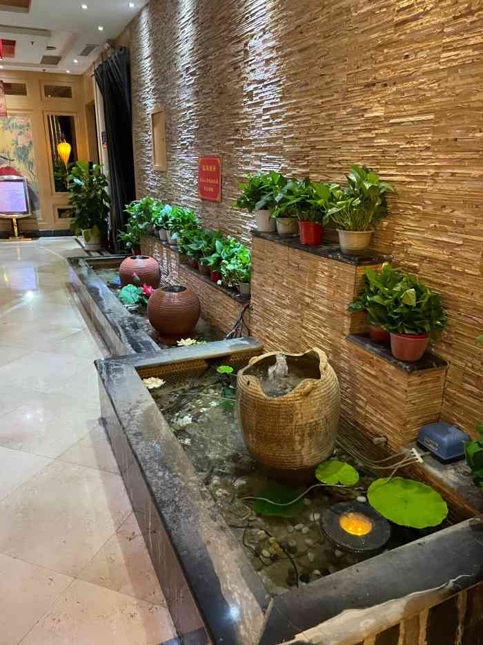 纽斯汗蒸休闲洗浴会馆(北园店)
