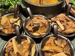 -芸山季·云南野生菌火锅(人民广场来福士店)