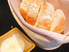 餐前面包-上海苏宁宝丽嘉酒店·Cafe Bellagio西餐厅