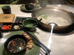 -狐狸爱上椰子鸡(滨江星光大道店)