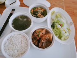 -美悦月子中心(财大店)