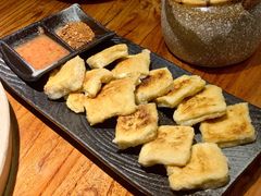 香煎包浆豆腐-滇香肴·云南菜蒸汽石锅鱼(云南北路店)