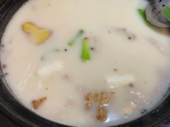 羊肉汤-代羊肉(中和店)