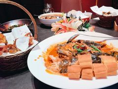 -鸽子侯·家宴·平价海鲜(市图书馆店)