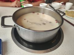 -煲王粤菜餐厅(中侨中心店)