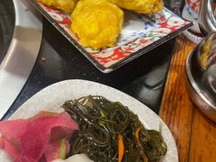 -粘豆包铁锅炖二部(温泉街店)