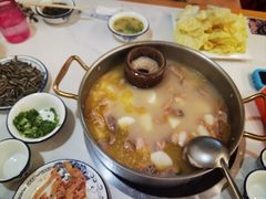 -朴小妹人参鸡汤火锅(长白山万达店)