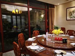 包厢-东湖食堂·湖景餐厅•会议