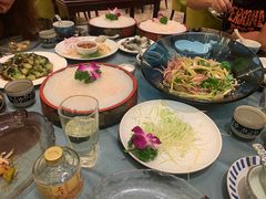 -沙龙酒家