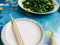 果仁菠菜-正亮农家院·海鲜本地菜