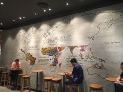 用餐区-星巴克(广州百信广场东区店)