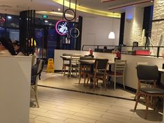 -必胜客(武汉欢乐谷店)