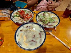 -鸭小妹鸭血粉丝(老门东店)