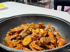 -张大师鸭爪爪特色火锅(万达店)