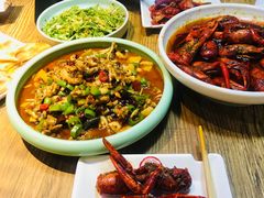 -叶派龙虾•招牌香辣蟹·海鲜(中海国际店)