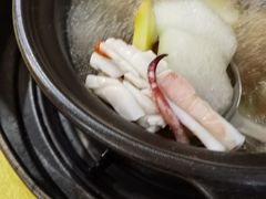 鲜鱿和冬瓜-濠轩阁特色生蚝火锅(水湾路店)