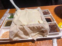 -95号酱骨·一块豆腐(展春园西路店)