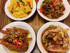 -三镇卤货二公司(汉街店)