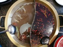 -小天鹅火锅·一线江景洪鼎旗舰店(洪崖洞店)