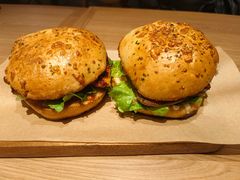 -必胜客(白广路店)