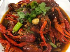 秘制油爆虾-辣螃铠盆盆蟹大排档(总店)
