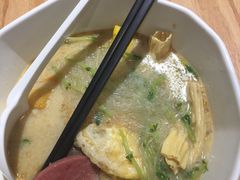 -不二烫捞麻辣烫(白云凯德店)