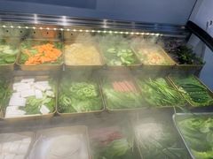 -罗二娘·鲜切牛自助火锅(罗湖东门步行街店)