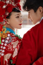 -红番婚纱礼服
