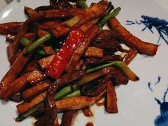 野山椒姜葱爆牛肉-上下九广州菜馆(锦业路店)