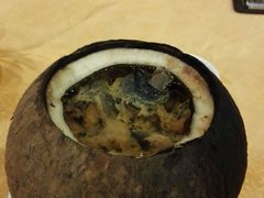 原只椰子炖乌鸡-珍味汤馆·潮汕家乡菜(保利文化广场店)