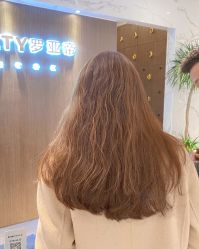 -罗亚帝造型